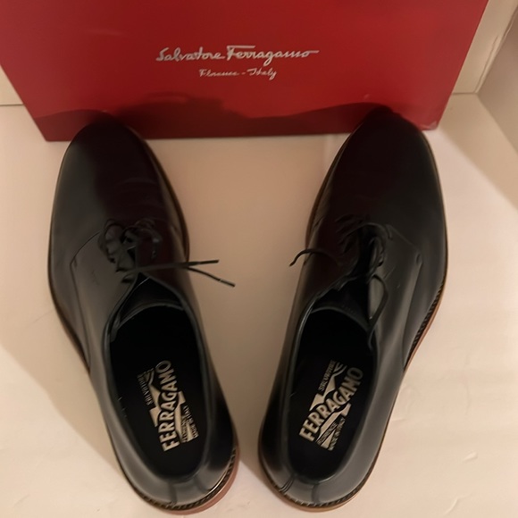 Brand new never worm black lace size 10 Ferragamo casual shoes main image 5